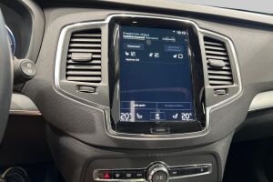 VOLVO XC90 esikatselu 18