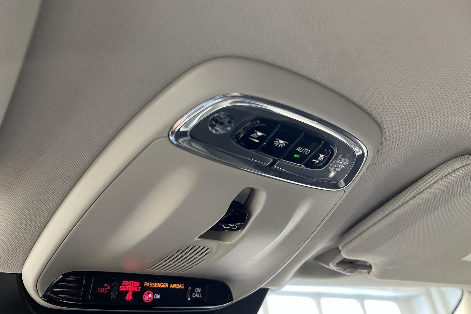 VOLVO XC90 iso kuva 22