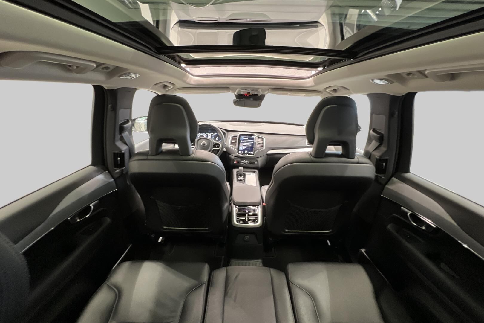 VOLVO XC90 iso kuva 31