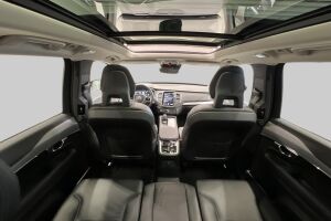 VOLVO XC90 esikatselu 31