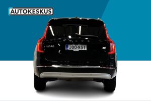 VOLVO XC90 esikatselu 6