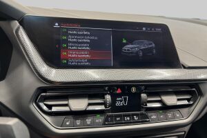 BMW 1-SARJA esikatselu 17