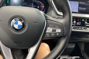 BMW 1-SARJA esikatselu 35