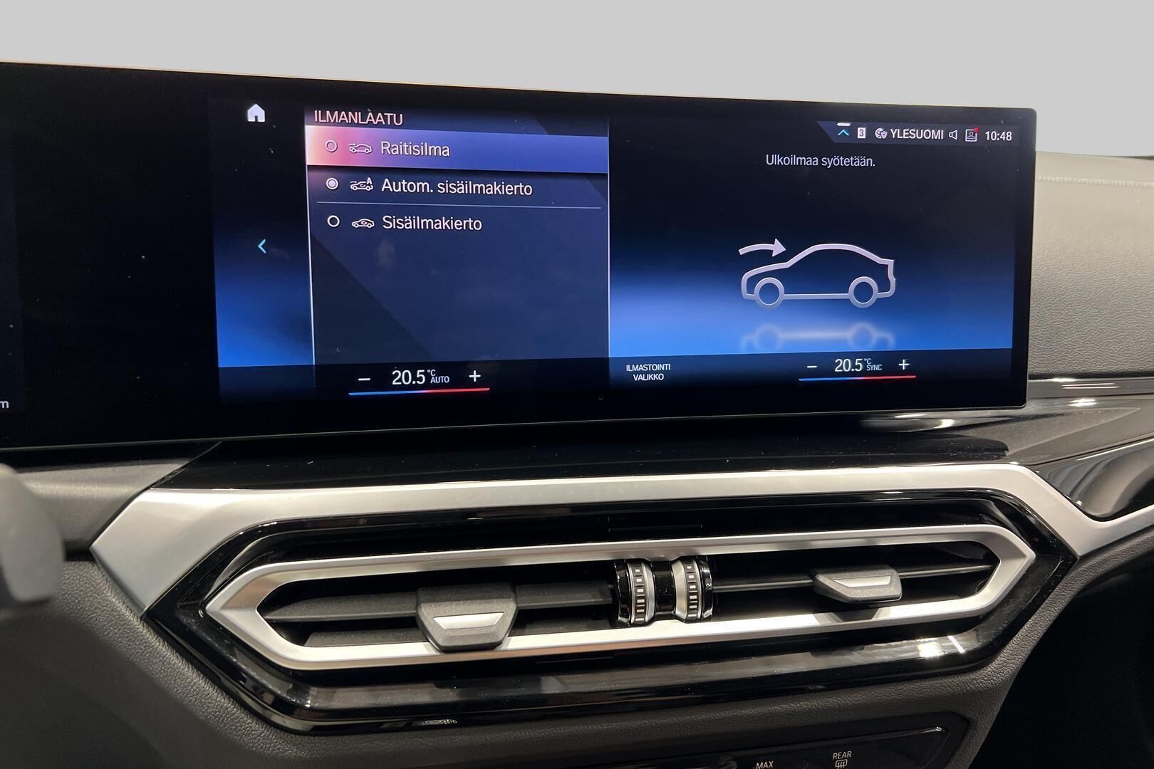 BMW I4 iso kuva 20