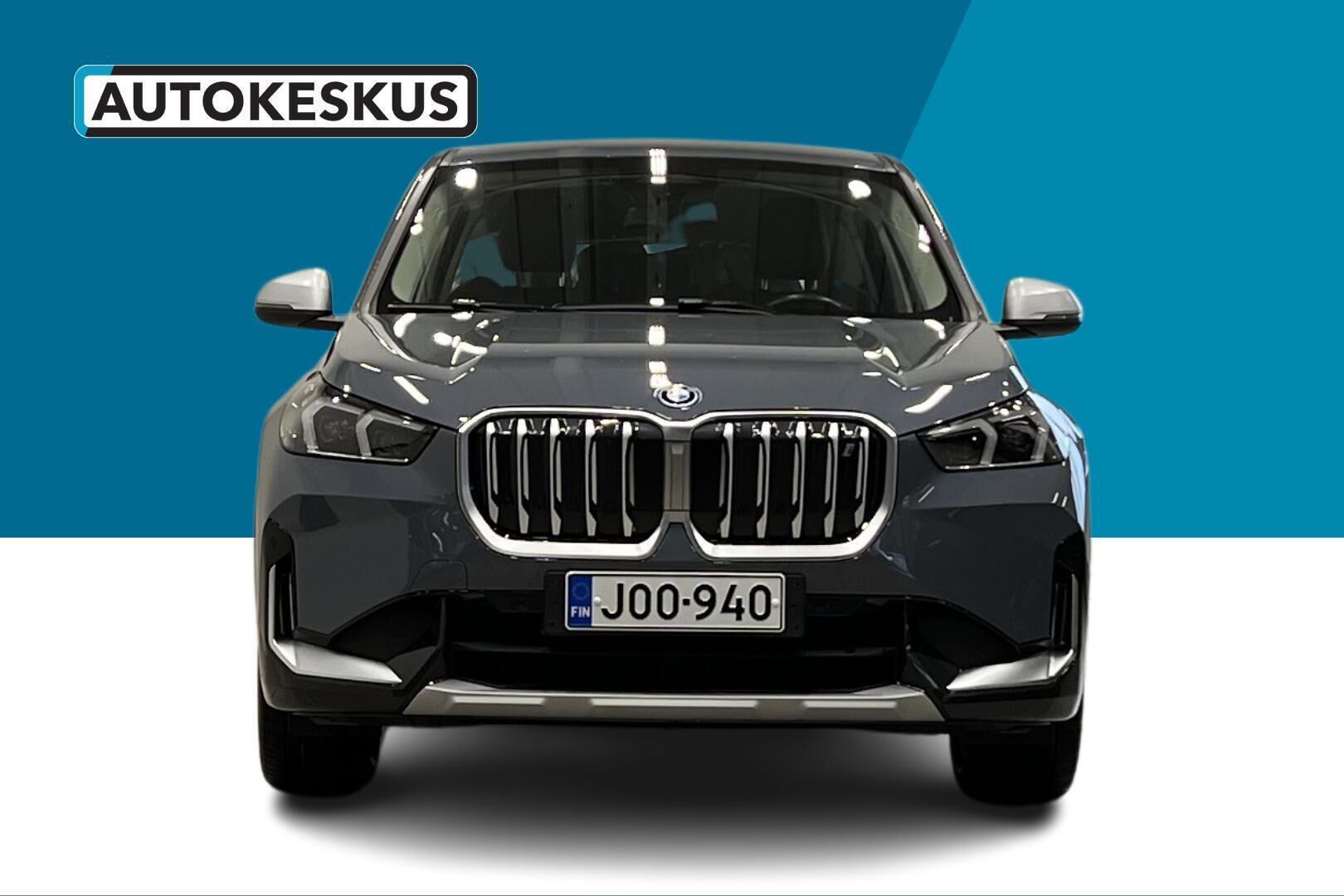 BMW iX1 iso kuva 2