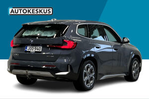 BMW iX1 esikatselu 5