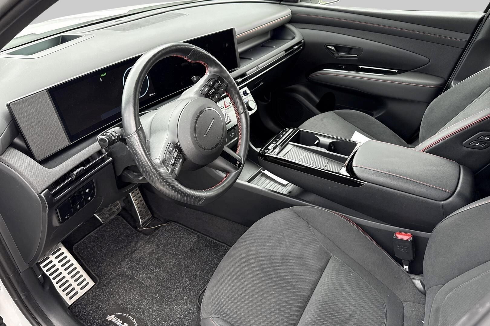 HYUNDAI TUCSON iso kuva 2