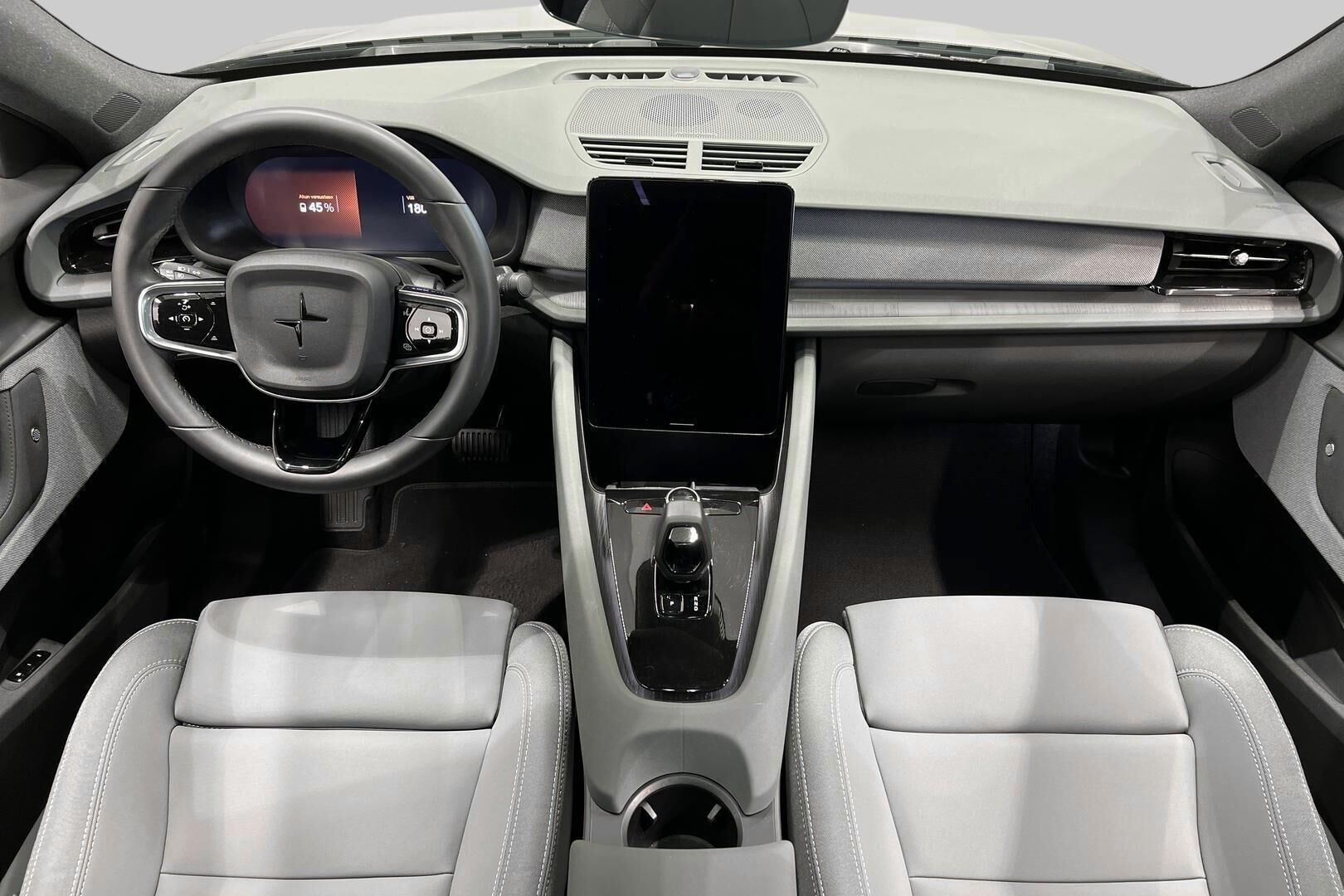 POLESTAR 2 iso kuva 11