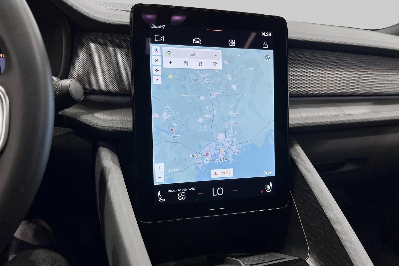 POLESTAR 2 iso kuva 16