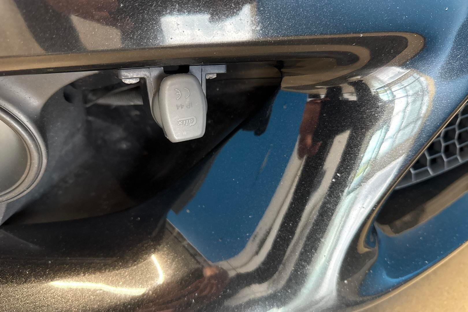 LEXUS IS iso kuva 23