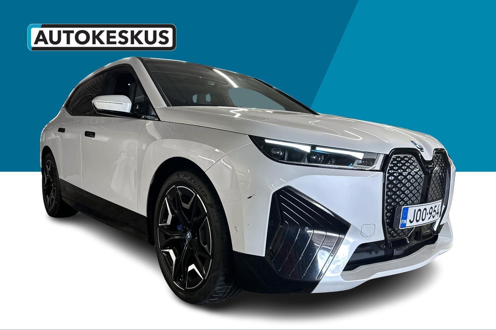 BMW iX iso kuva 3
