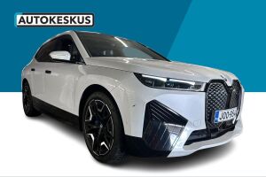 BMW iX esikatselu 3