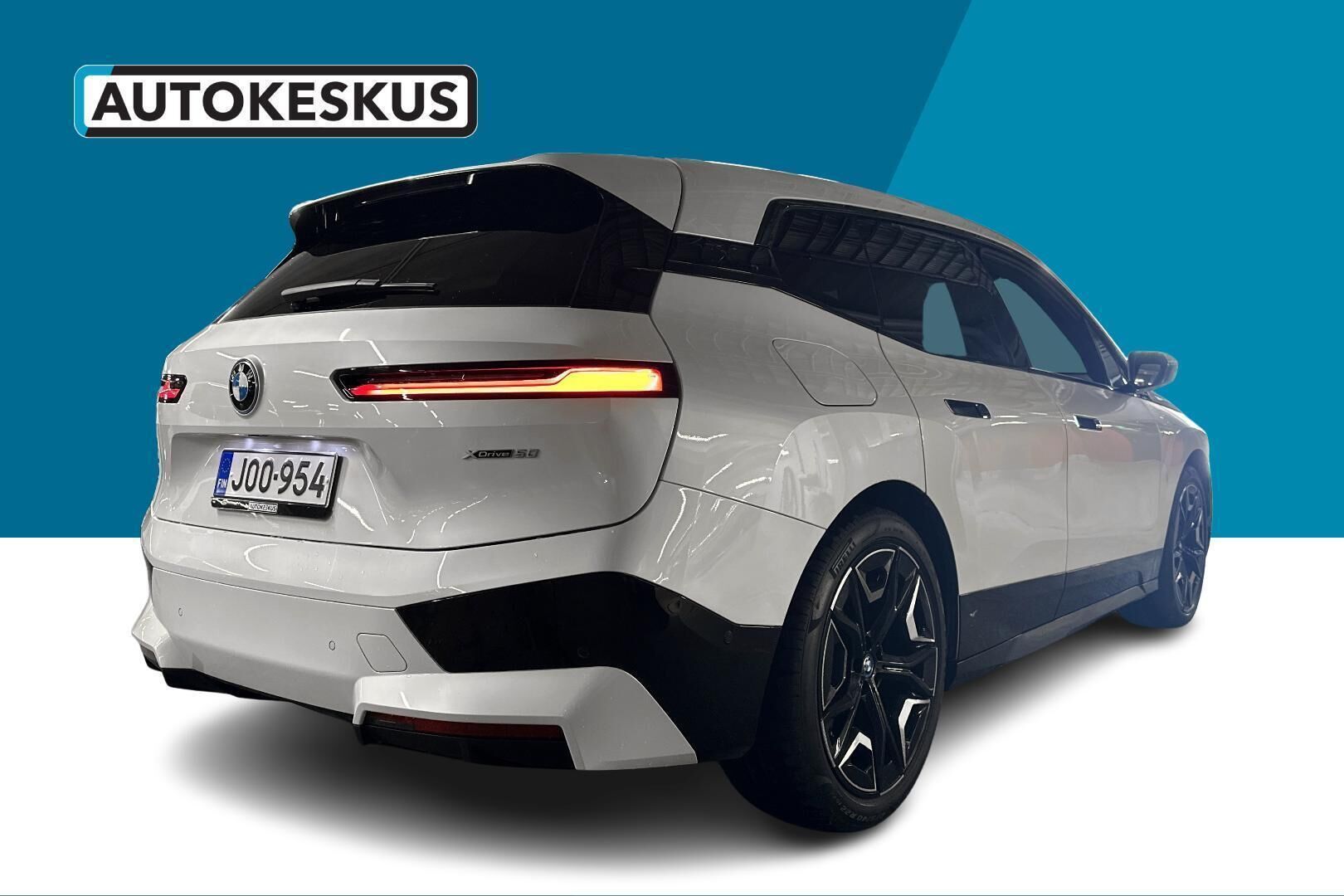 BMW iX iso kuva 5