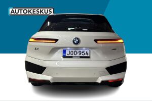 BMW iX esikatselu 6