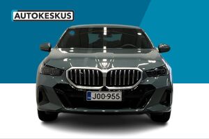 BMW 5-SARJA esikatselu 1