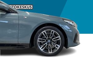 BMW 5-SARJA esikatselu 12