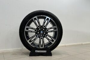 BMW 5-SARJA esikatselu 38