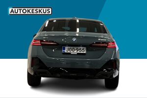 BMW 5-SARJA esikatselu 5