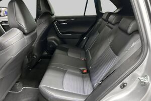 TOYOTA RAV4 esikatselu 10