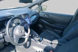 NISSAN LEAF esikatselu 1