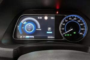 NISSAN LEAF esikatselu 14