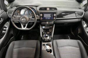 NISSAN LEAF esikatselu 11