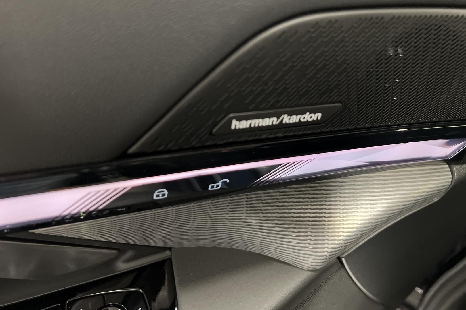 BMW I5 iso kuva 15