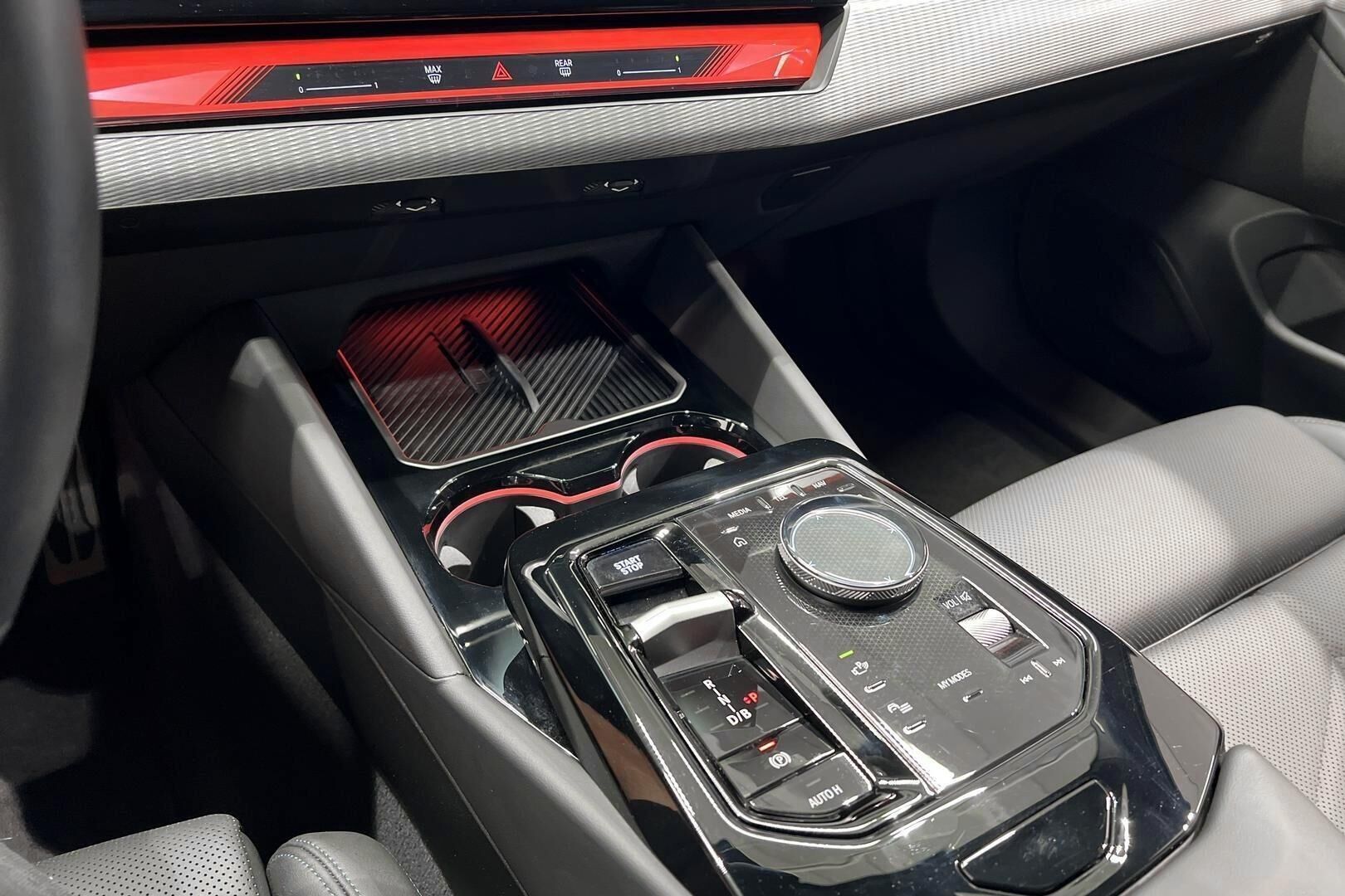 BMW I5 iso kuva 39