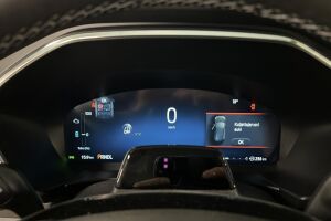 Ford Kuga esikatselu 15
