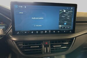 Ford Kuga esikatselu 16