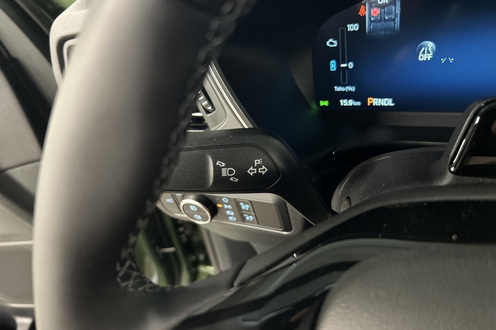 Ford Kuga iso kuva 25