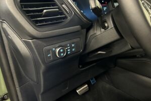 Ford Kuga esikatselu 27
