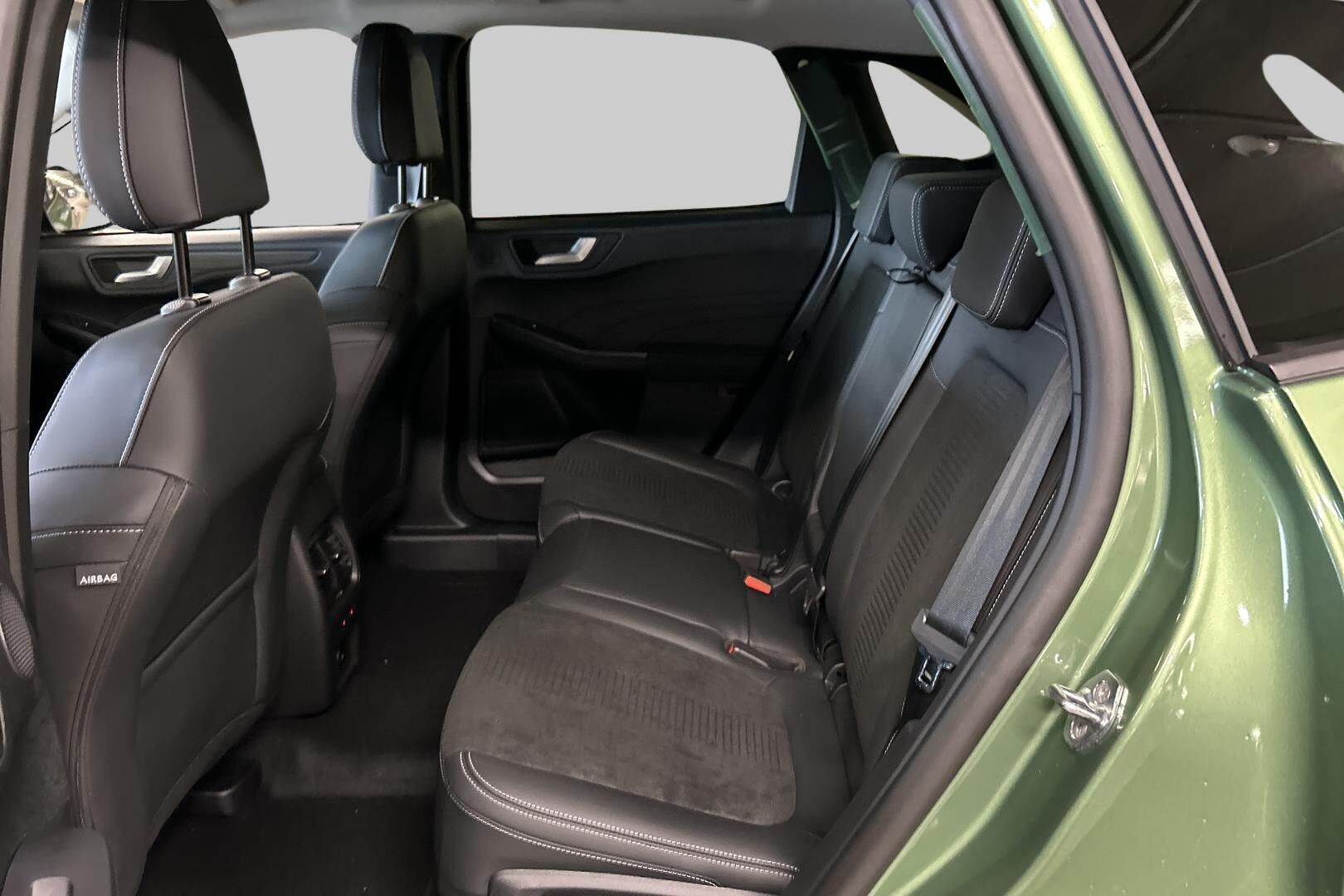 Ford Kuga iso kuva 9