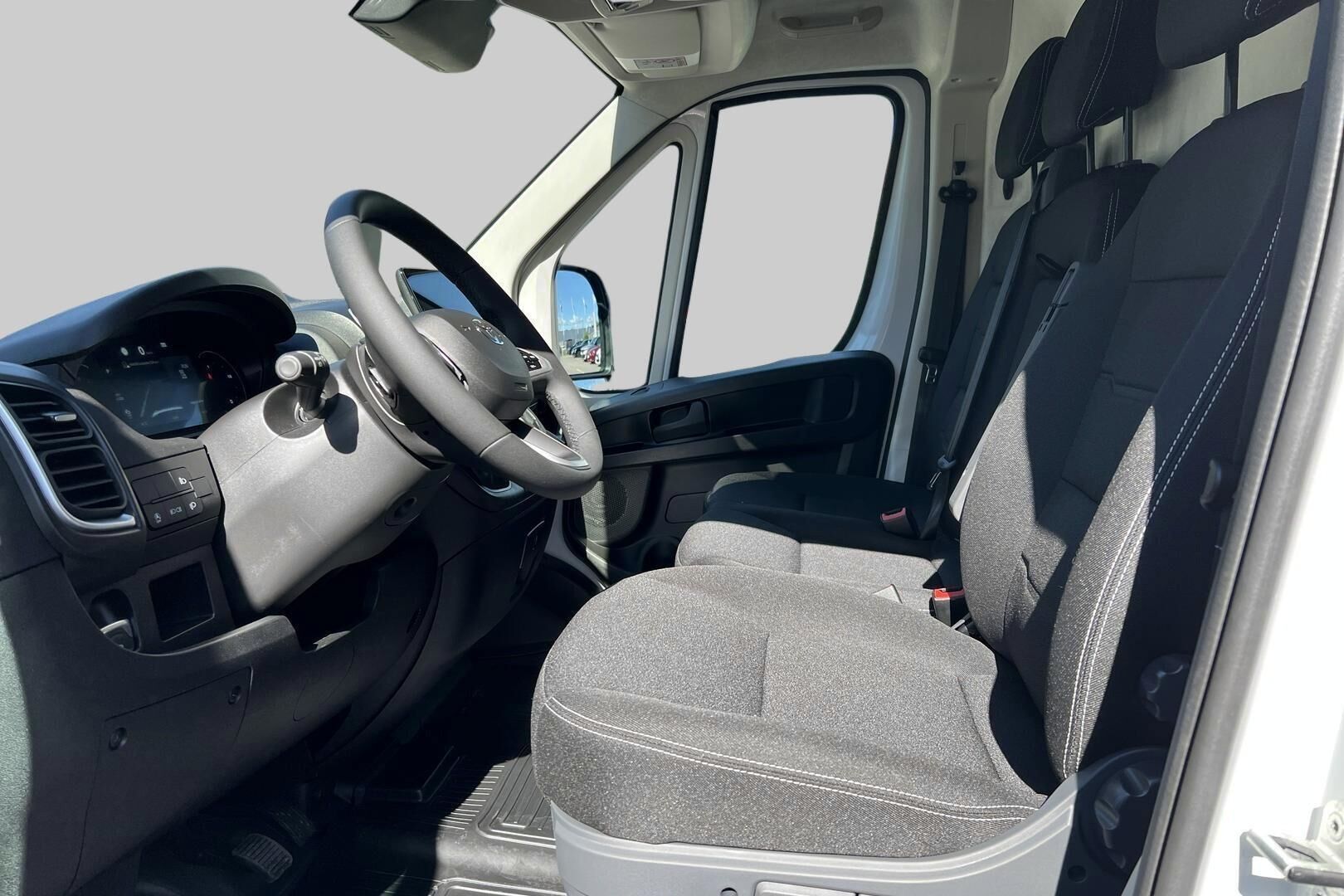 Toyota Proace MAX iso kuva 5