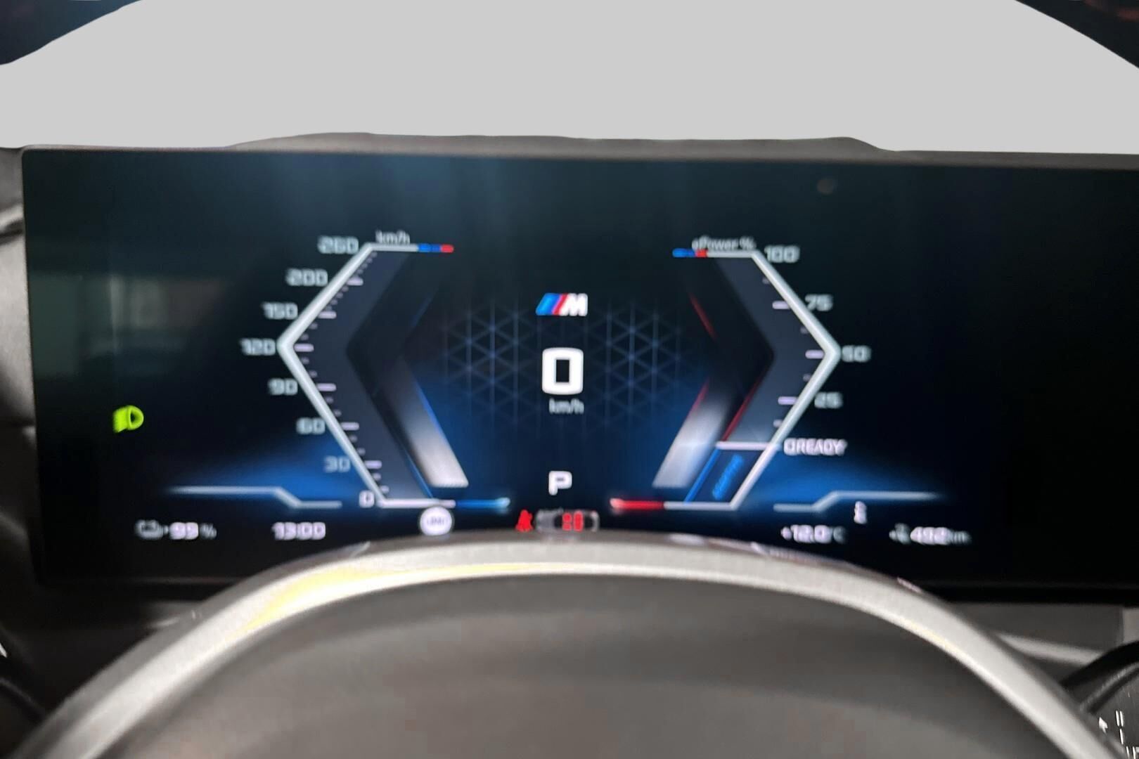 BMW I4 M60 iso kuva 24