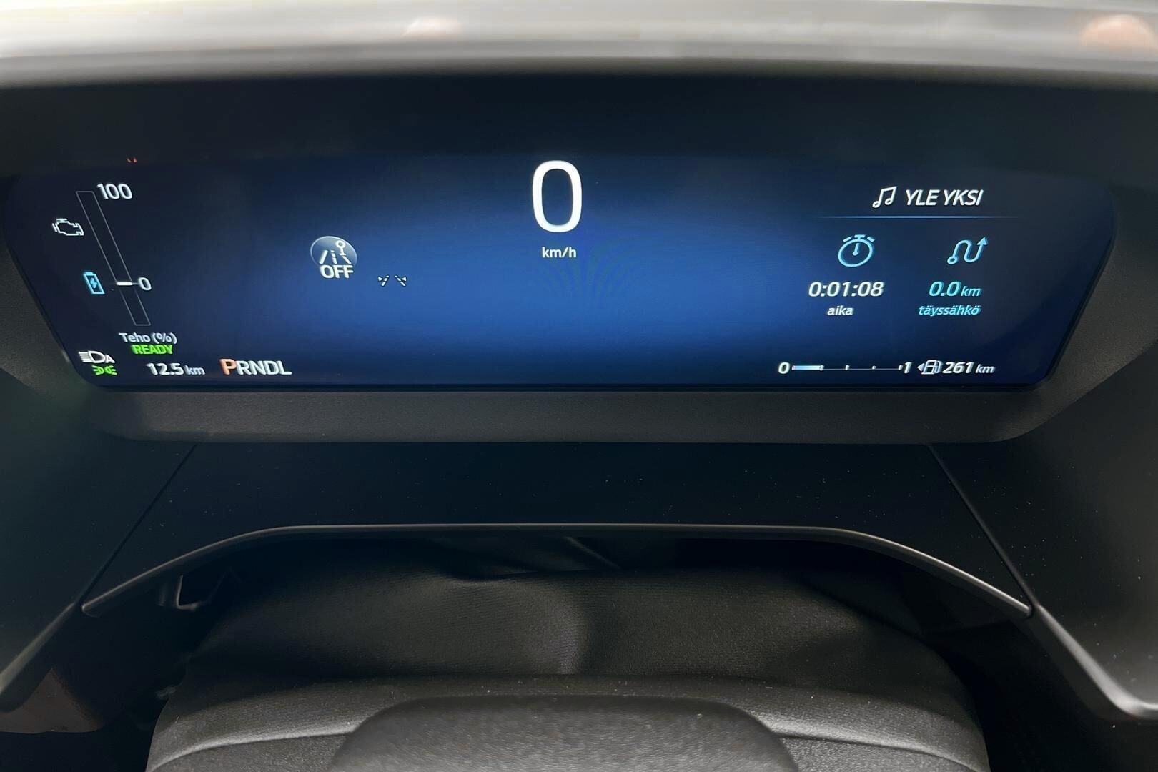 Ford Kuga iso kuva 13