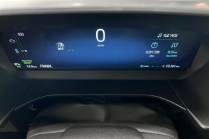 Ford Kuga esikatselu 13
