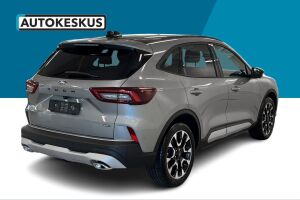 Ford Kuga esikatselu 4