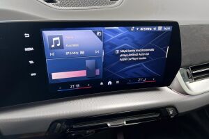BMW X1 esikatselu 13