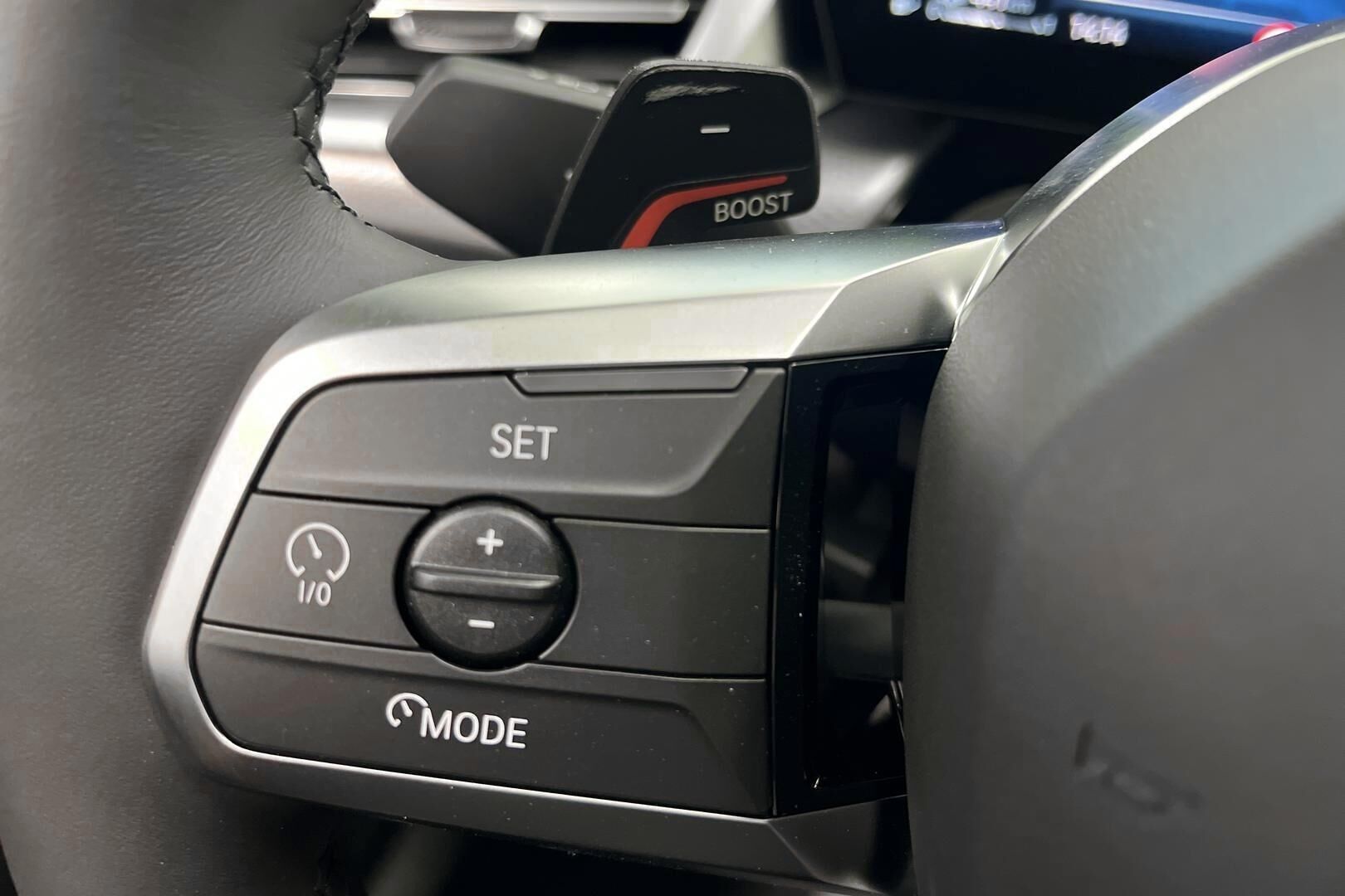 BMW X1 iso kuva 15