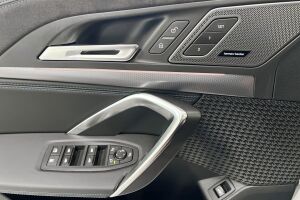 BMW X1 esikatselu 17