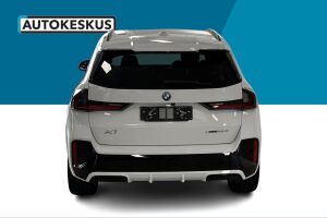 BMW X1 esikatselu 4