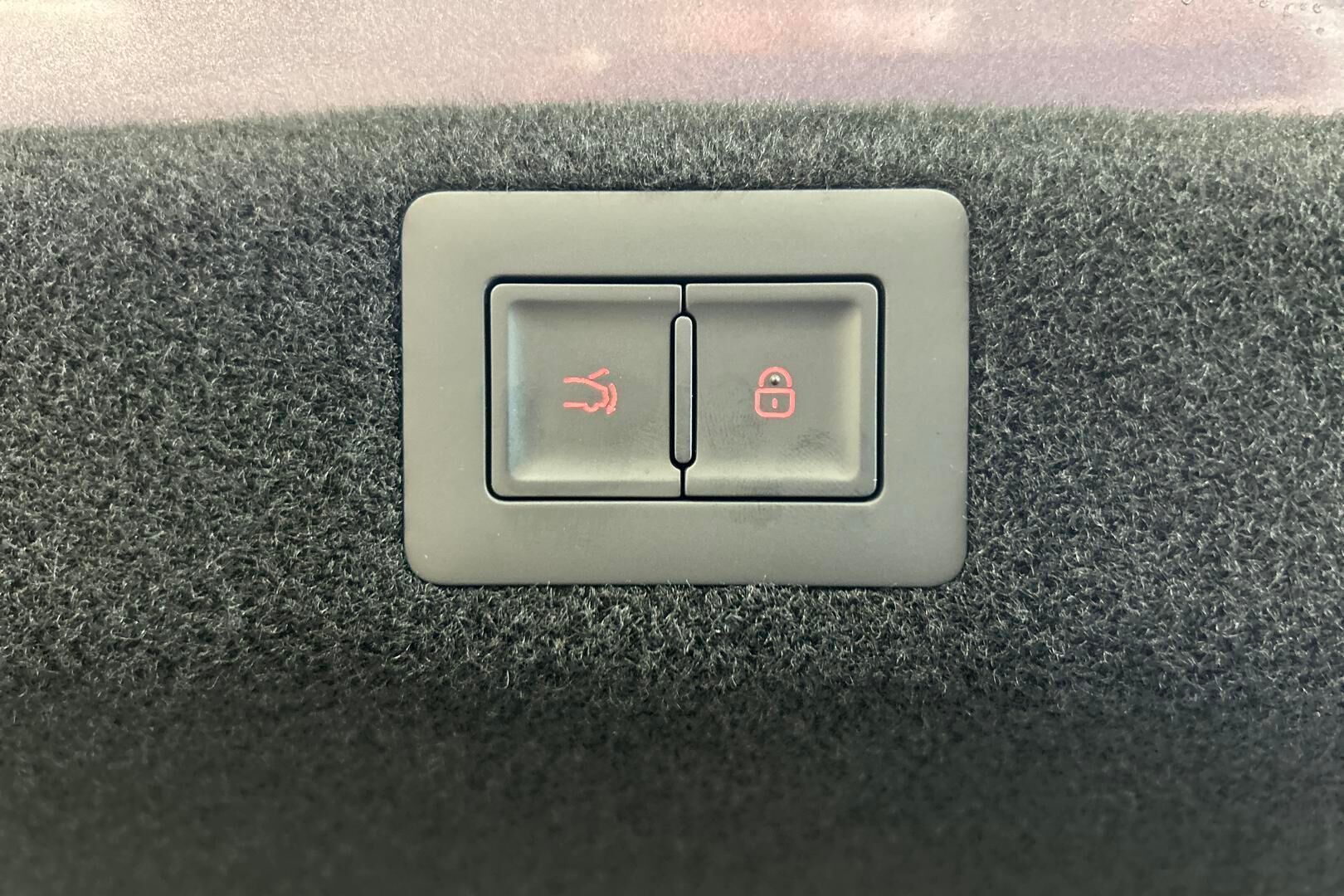 BYD Seal iso kuva 26