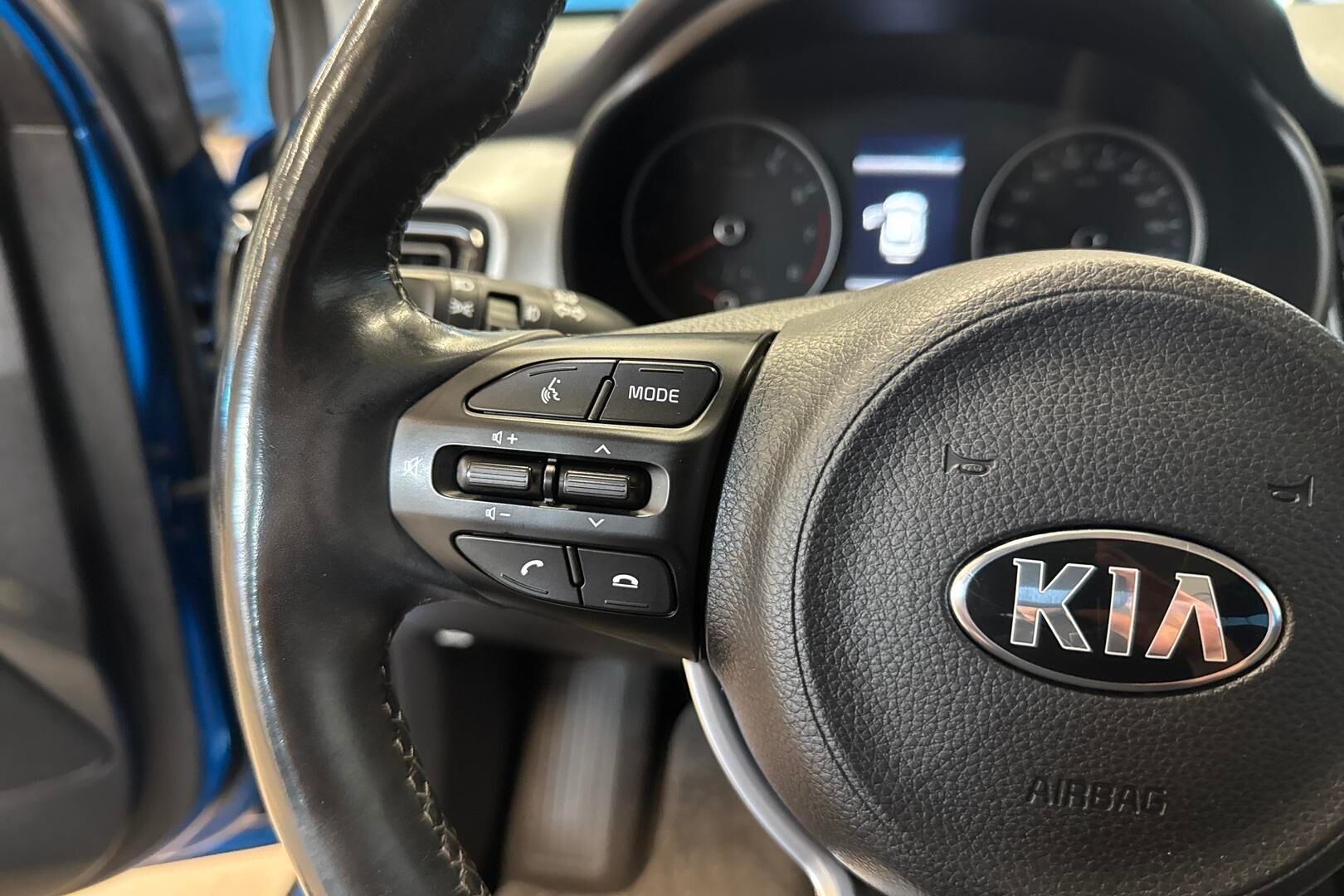 Kia Stonic iso kuva 17