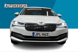 Skoda Superb esikatselu 1