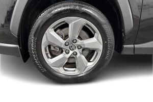 Toyota RAV4 esikatselu 12