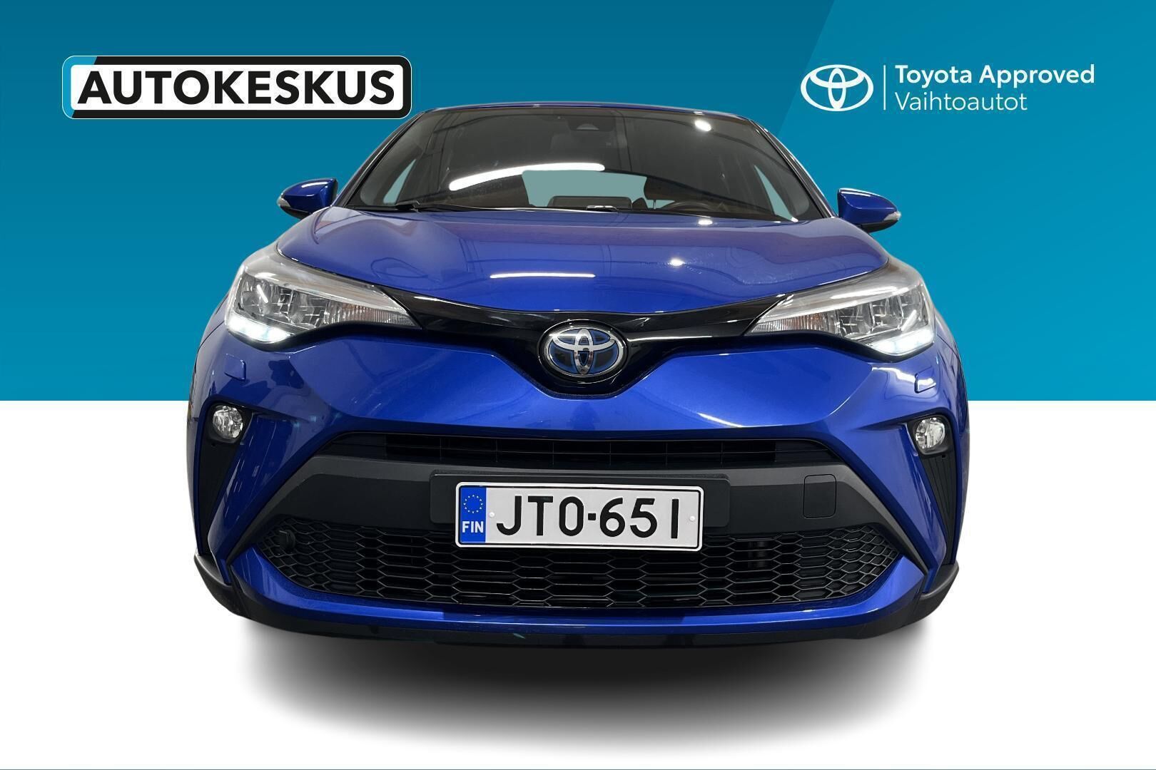 Toyota C-HR iso kuva 2
