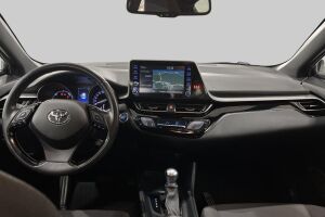 Toyota C-HR esikatselu 11
