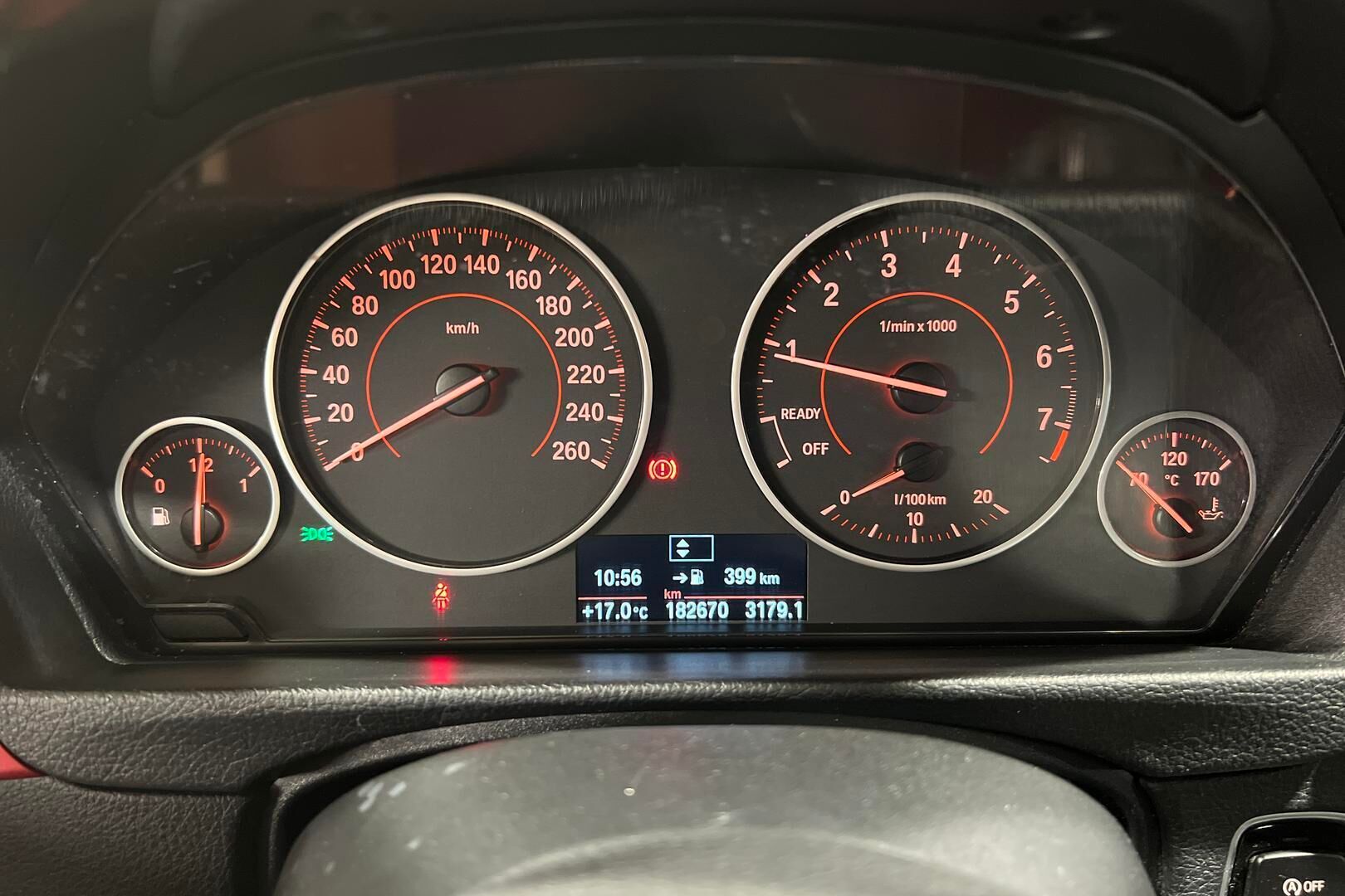 BMW 3-SARJA iso kuva 16