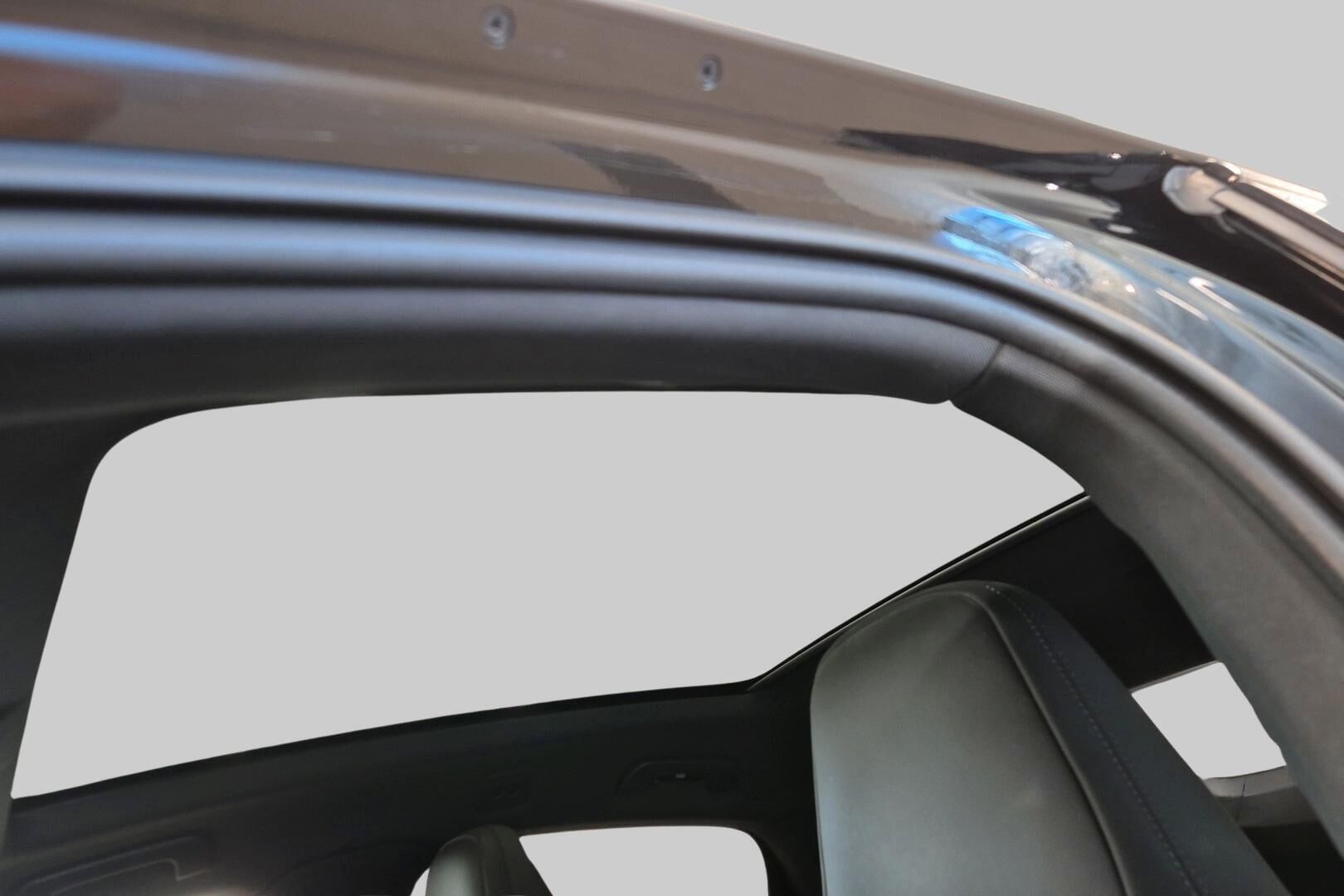 Porsche Cayenne iso kuva 19
